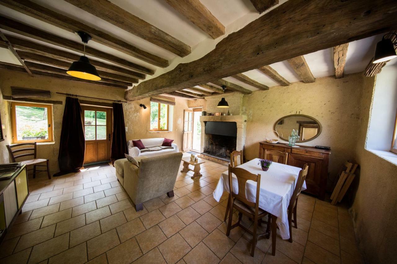 Holiday Home Le Vaugarnier Couture-sur-Loir Exterior photo