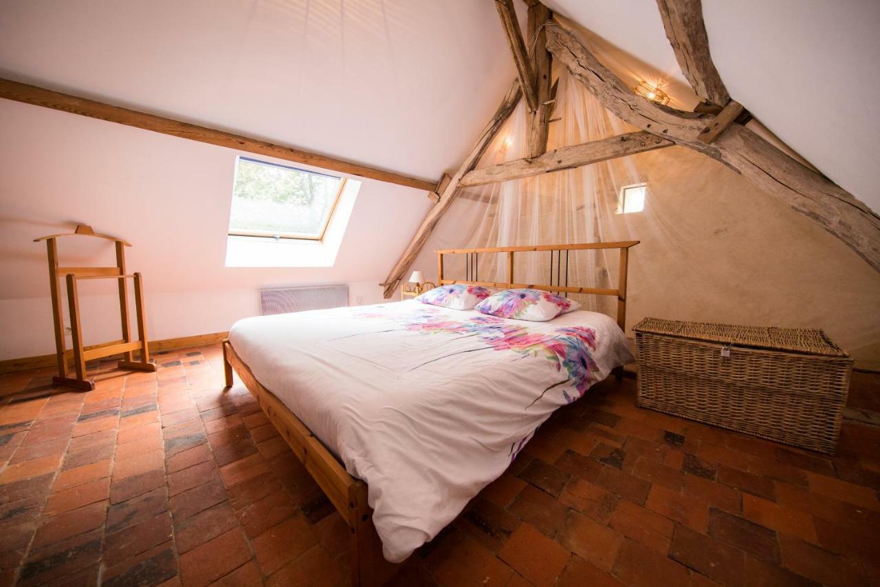 Holiday Home Le Vaugarnier Couture-sur-Loir Exterior photo